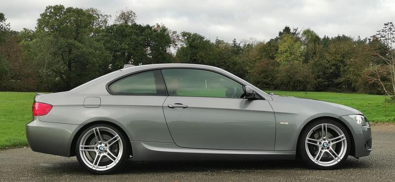 BMW 3 SERIES 3.0 330d M Sport Auto 2dr Auto 2012