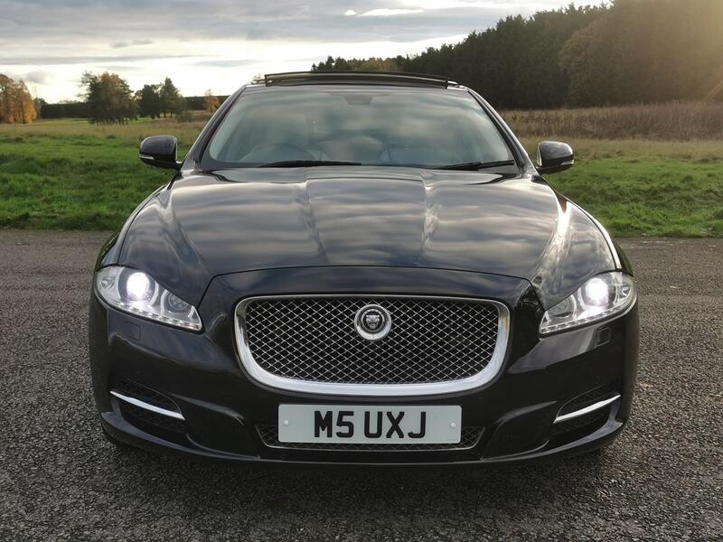 JAGUAR XJ 3.0d V6 Portfolio Auto ss 4dr 2013