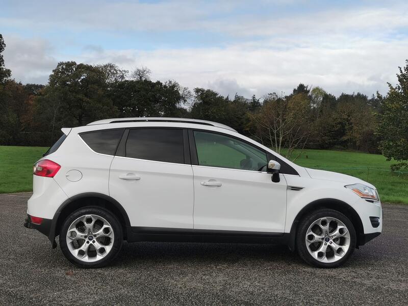 FORD KUGA 2.0 TDCi Titanium AWD 5dr 2011