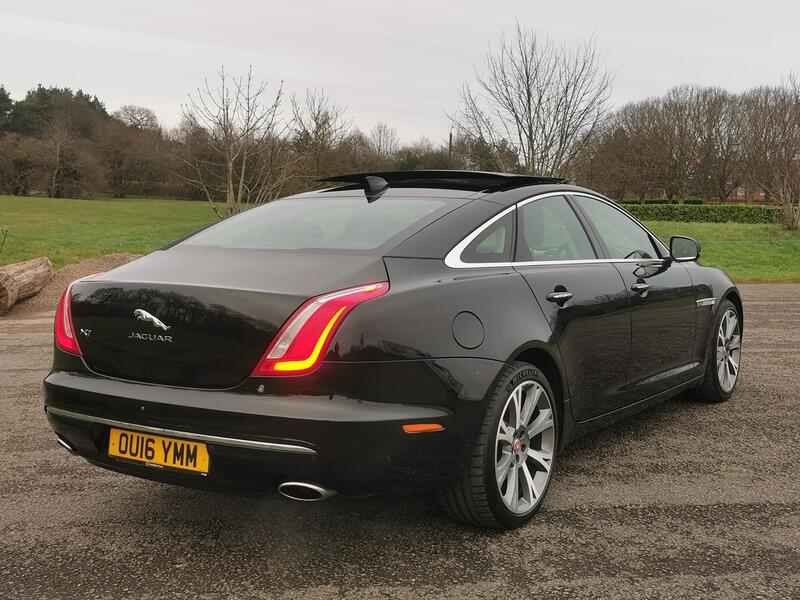 JAGUAR XJ 3.0 V6 Portfolio  2016