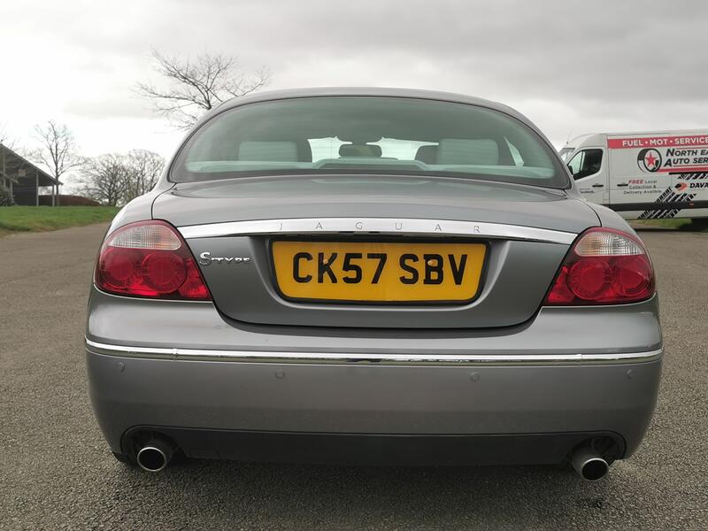 JAGUAR S-TYPE 2.7 D V6 SE  2007