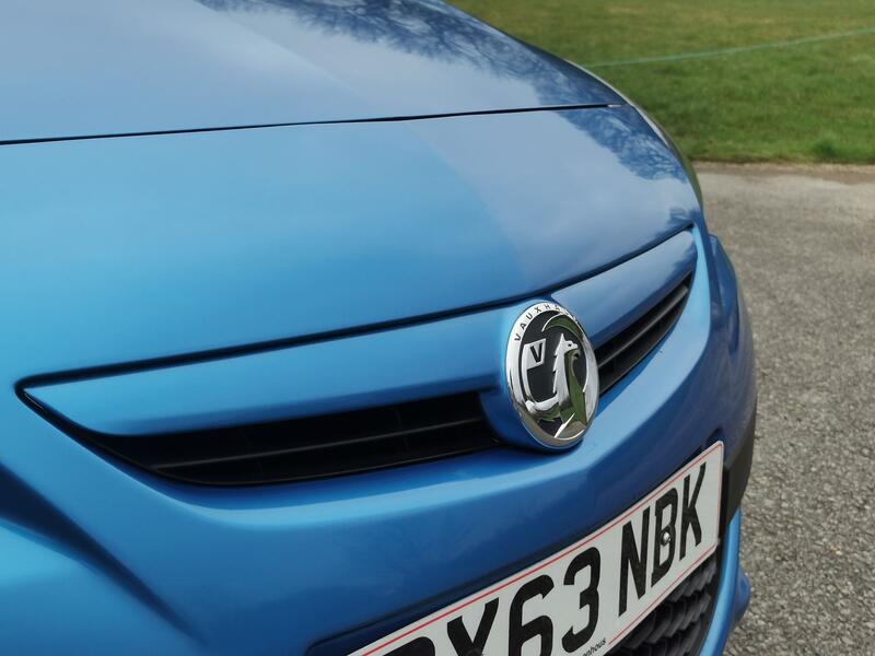 VAUXHALL ASTRA GTC 2.0 T VXR  2013