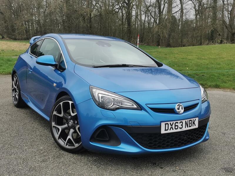 VAUXHALL ASTRA GTC 2.0 T VXR  2013