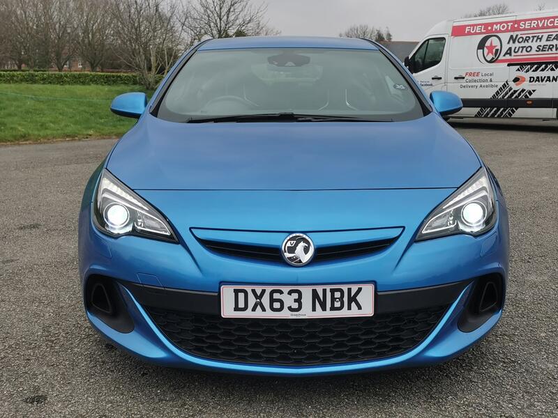 VAUXHALL ASTRA GTC 2.0 T VXR  2013