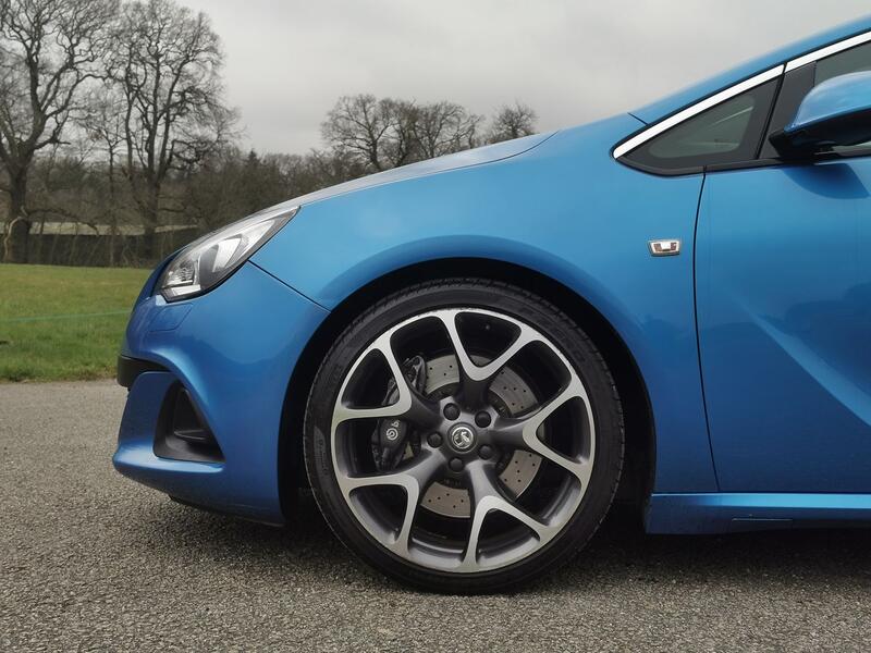 VAUXHALL ASTRA GTC 2.0 T VXR  2013