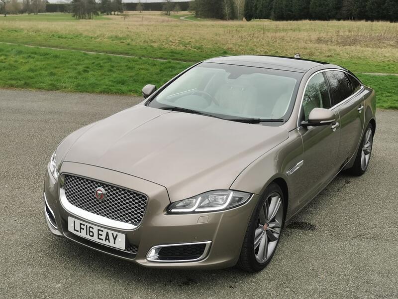 JAGUAR XJ 3.0 d V6 Autobiography  2016