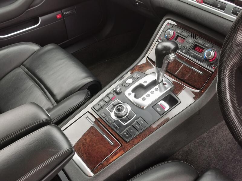 AUDI A8 3.0 TDI Sport  2009