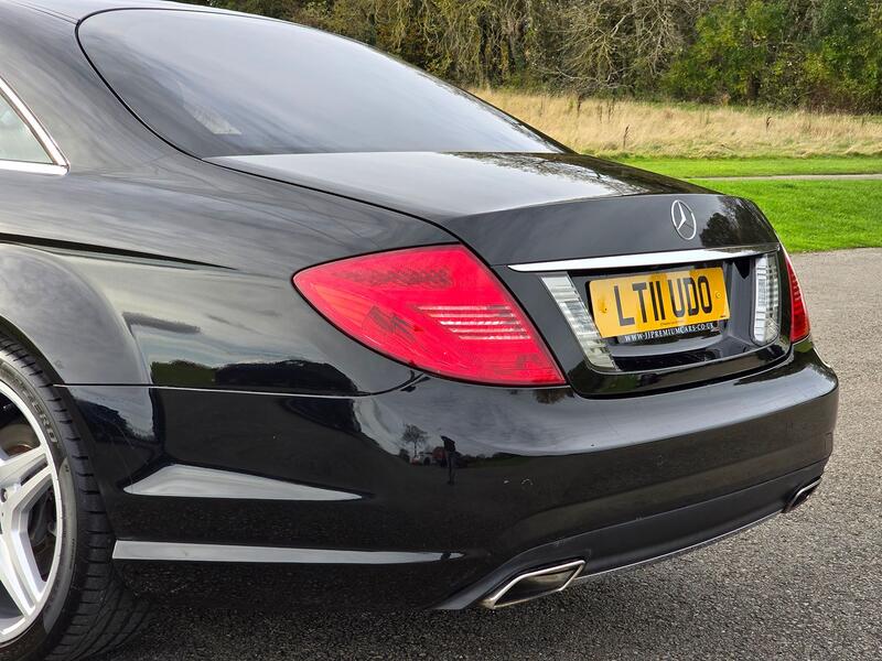 MERCEDES-BENZ CL 4.7 CL500 V8 BlueEfficiency  2011