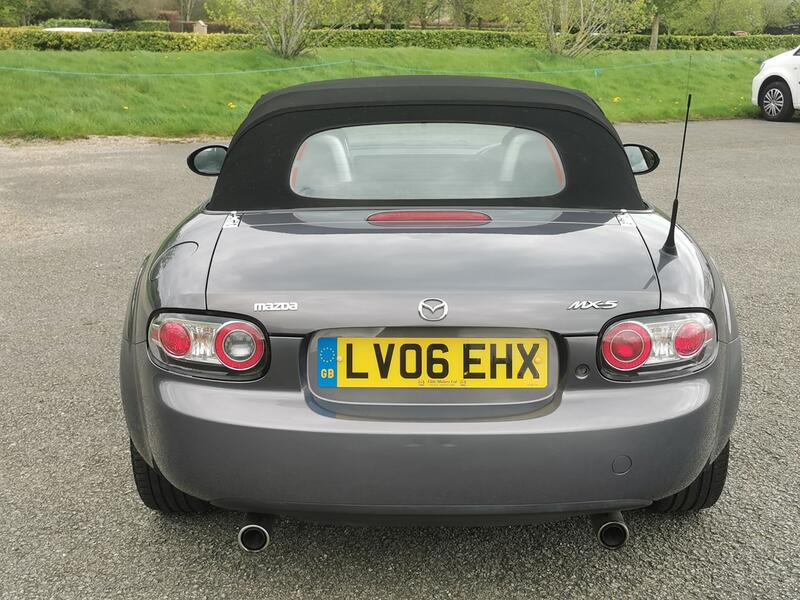 MAZDA MX-5 2.0 i Sport 2006