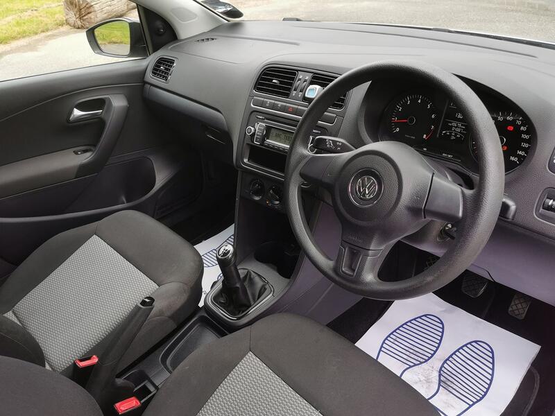 VOLKSWAGEN POLO 1.2 S 2011