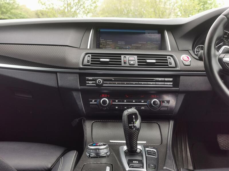 BMW 5 SERIES 2.0 520d M Sport Saloon 2015