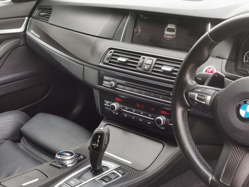 BMW 5 SERIES 2.0 520d M Sport Saloon 2015