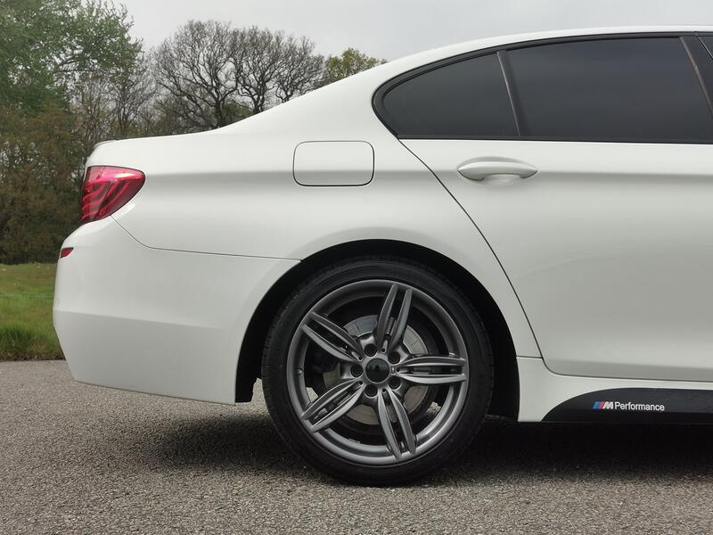 BMW 5 SERIES 2.0 520d M Sport Saloon 2015