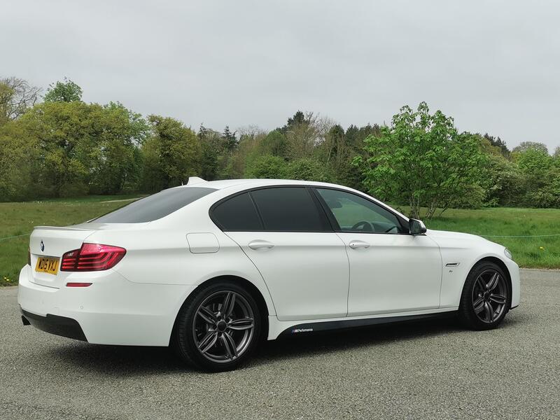 BMW 5 SERIES 2.0 520d M Sport Saloon 2015