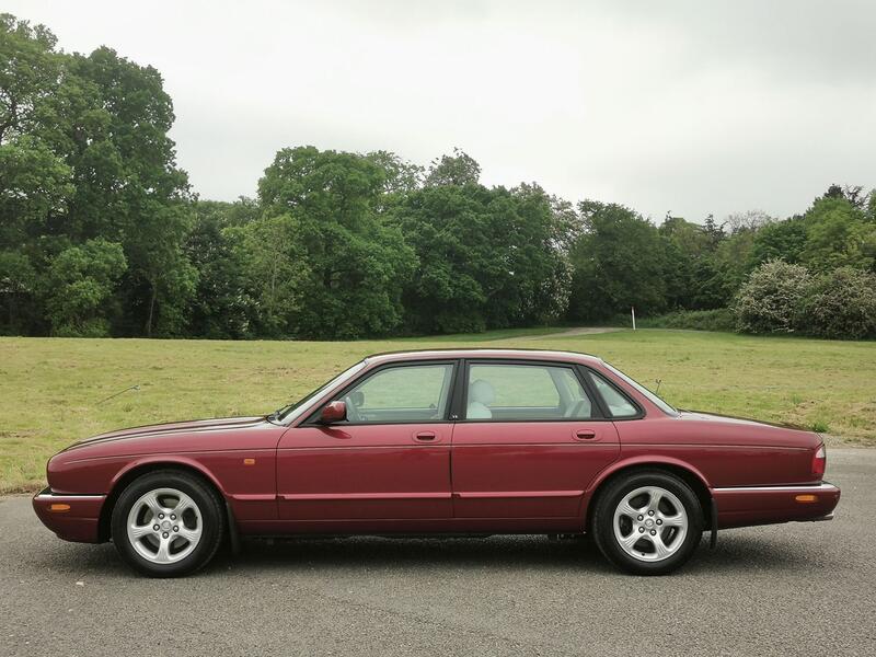 JAGUAR XJ 3.2 XJ8 2000