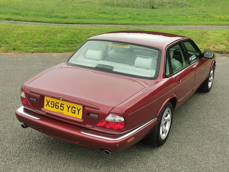 JAGUAR XJ 3.2 XJ8 2000