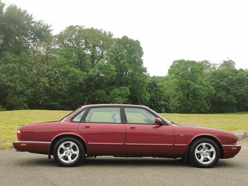 JAGUAR XJ 3.2 XJ8 2000