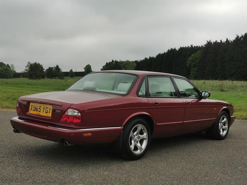 JAGUAR XJ 3.2 XJ8 2000