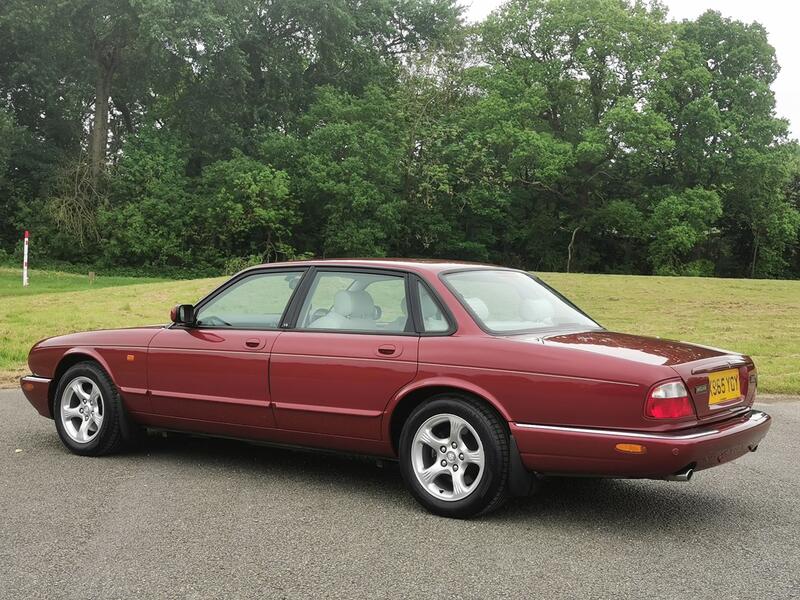 JAGUAR XJ 3.2 XJ8 2000