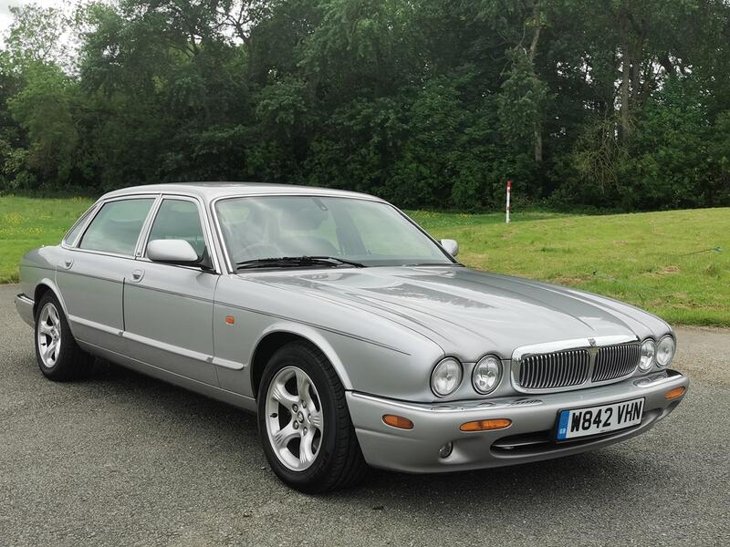 JAGUAR XJ 4.0 Sovereign 2000