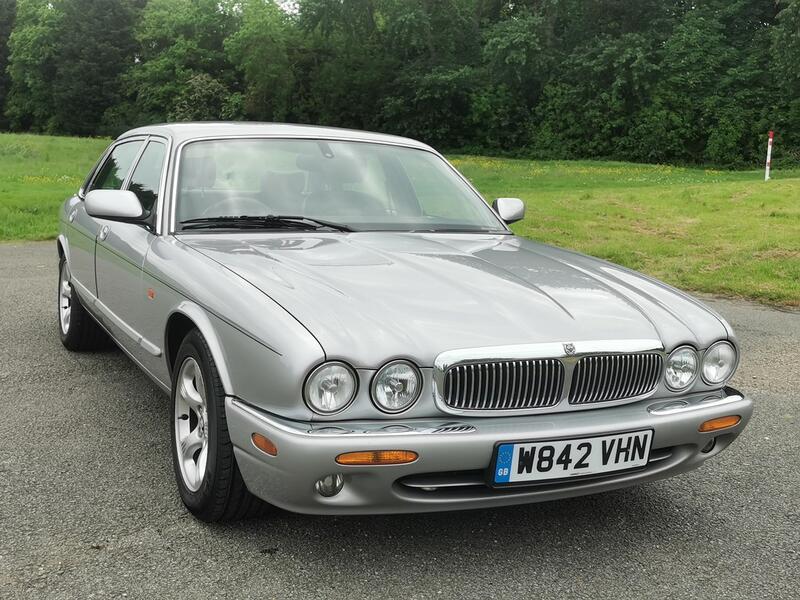 JAGUAR XJ 4.0 Sovereign 2000