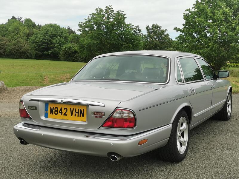 JAGUAR XJ 4.0 Sovereign 2000