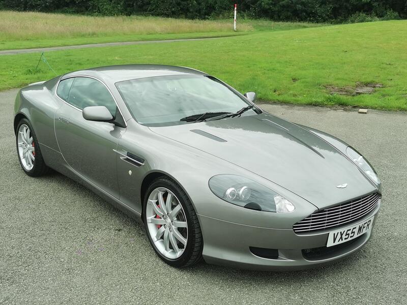 ASTON MARTIN DB9 5.9 2005