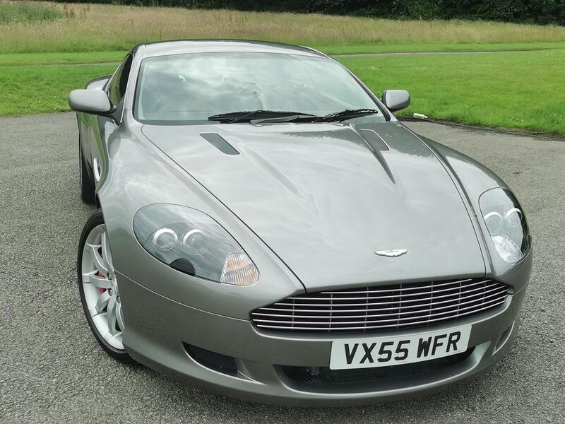 ASTON MARTIN DB9 5.9 2005