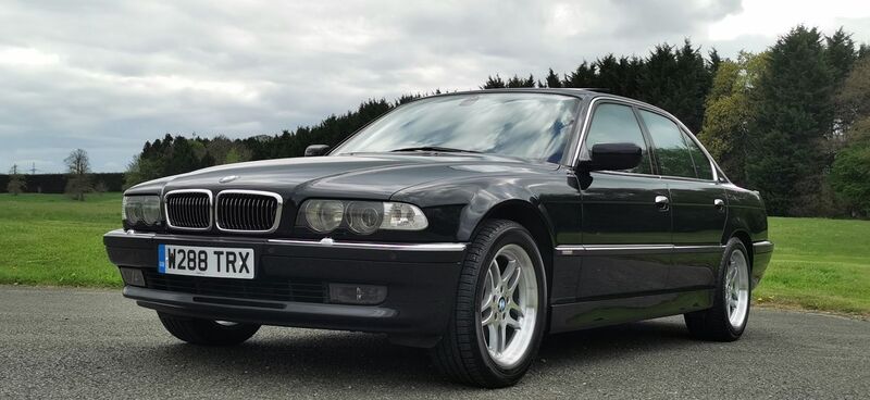 BMW 7 SERIES 750i 5.4 V12 2000