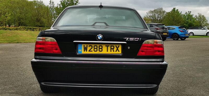 BMW 7 SERIES 750i 5.4 V12 2000