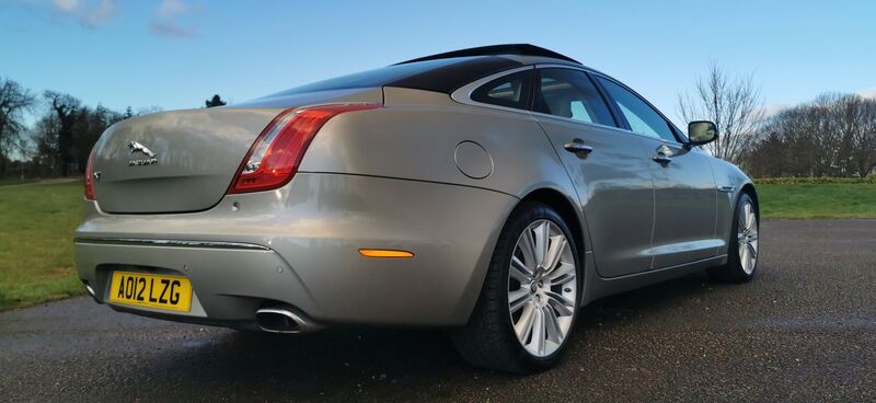 JAGUAR XJ 3.0d V6 Portfolio Auto 4dr 2012