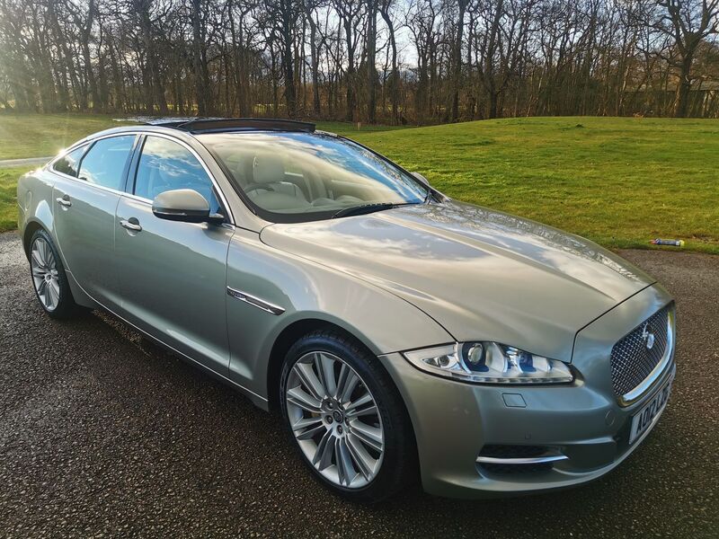 JAGUAR XJ 3.0d V6 Portfolio Auto 4dr 2012