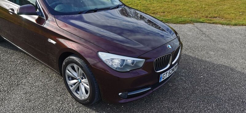 BMW 5 SERIES Gran Turismo 2.0 520d SE GT Auto ss 5dr 2013