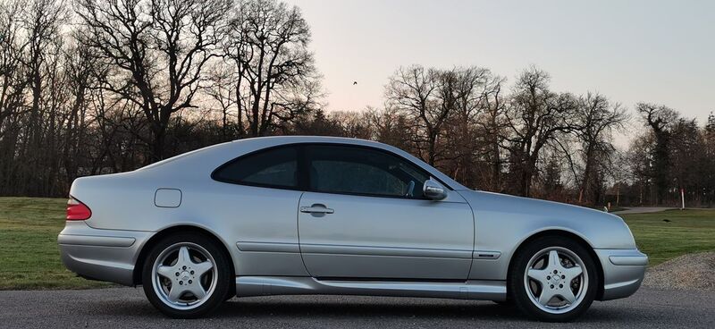 MERCEDES-BENZ CLK CLK55 5.4 AMG 2dr 2000