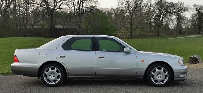 LEXUS LS 400 4.0 DHP Dynamic Handling Pack 1998