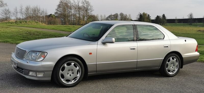 LEXUS LS 400 4.0 DHP Dynamic Handling Pack 1998