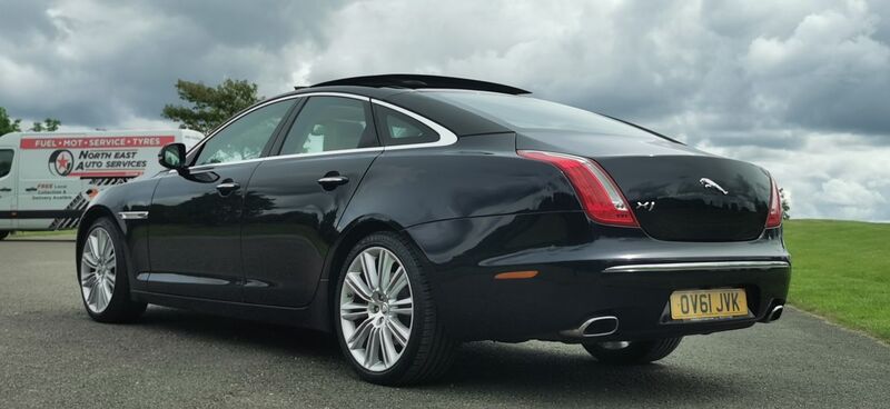 JAGUAR XJ 3.0d V6 Portfolio Auto 4dr 2011