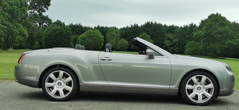 BENTLEY CONTINENTAL GTC 6.0 W12 GTC Auto 4WD 2dr 2006