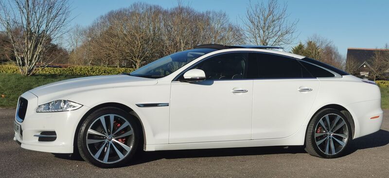 JAGUAR XJ 3.0d V6 Portfolio Auto 4dr 2012