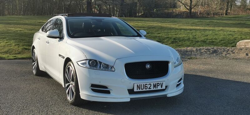 JAGUAR XJ 3.0d V6 Portfolio Auto 4dr 2012