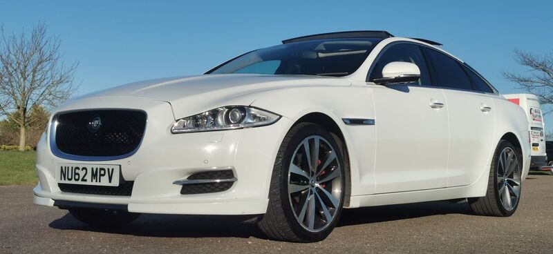 JAGUAR XJ 3.0d V6 Portfolio Auto 4dr 2012