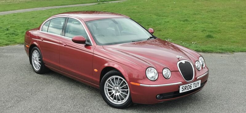 JAGUAR S-TYPE 2.7D V6 SE 4dr 2006