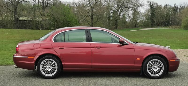 JAGUAR S-TYPE 2.7D V6 SE 4dr 2006