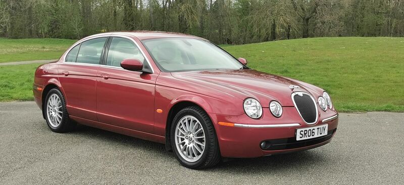 JAGUAR S-TYPE 2.7D V6 SE 4dr 2006