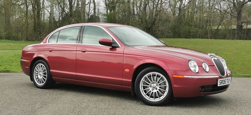 JAGUAR S-TYPE 2.7D V6 SE 4dr 2006