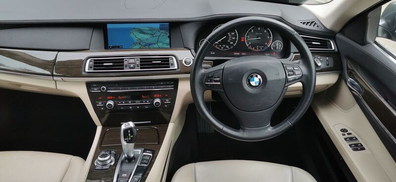 BMW 7 SERIES 3.0 730d SE Luxury Edition Auto Euro 5 4dr 2011