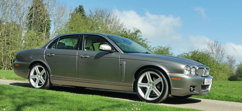 JAGUAR XJ 2.7 TDVi Sovereign 4dr 2008