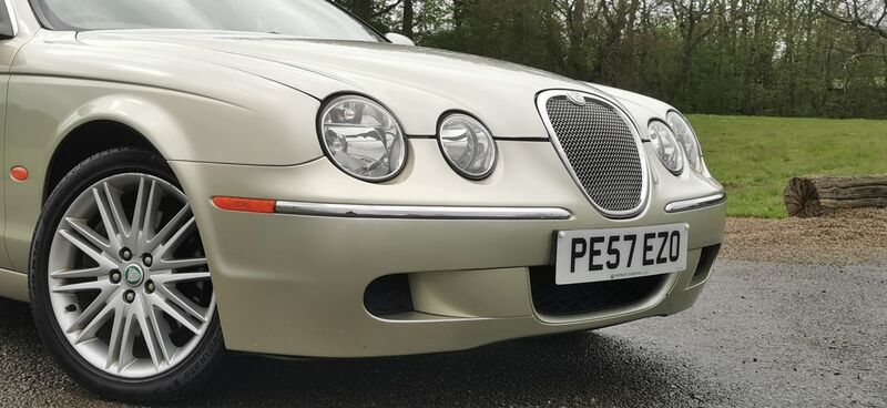 JAGUAR S-TYPE 2.7D V6 SE 4dr 2007