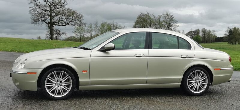 JAGUAR S-TYPE 2.7D V6 SE 4dr 2007