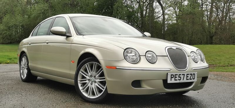 JAGUAR S-TYPE 2.7D V6 SE 4dr 2007